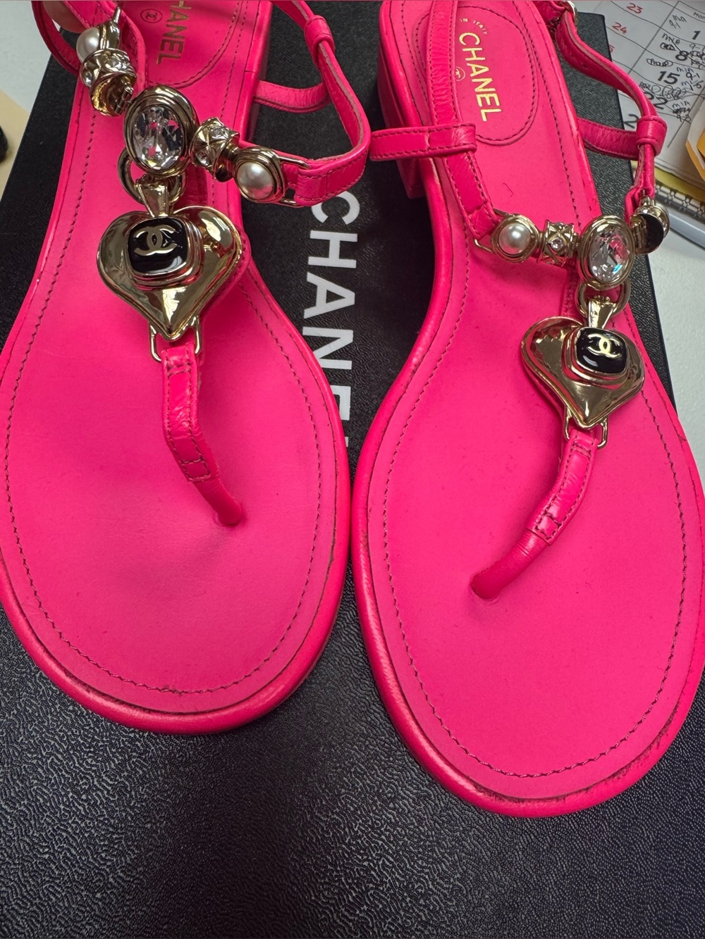 CHANEL Hot Pink Heart-Embellished T-Strap Sandals neon 38